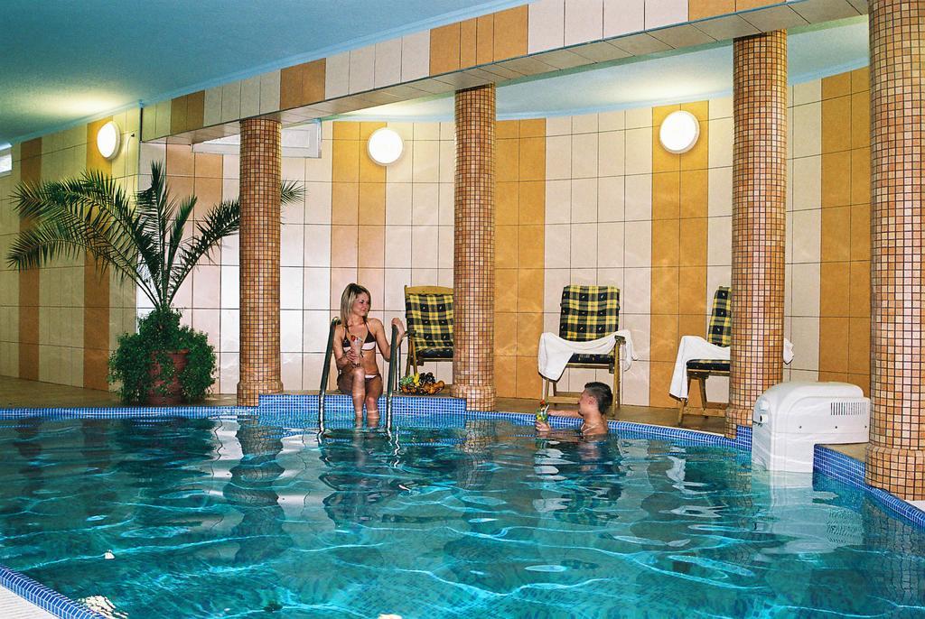 Wellness Hotel-M - Hajdúszoboszló Exterior foto